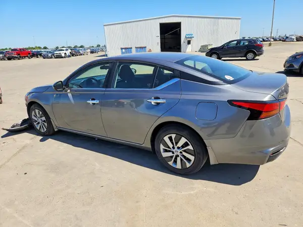 1N4BL4BV2PN381398 2023 NISSAN ALTIMA - Image 2