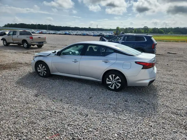 1N4BL4BV2PN398606 2023 NISSAN ALTIMA - Image 2