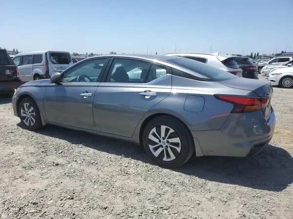 1N4BL4BV2PN406915 2023 NISSAN ALTIMA - Image 2