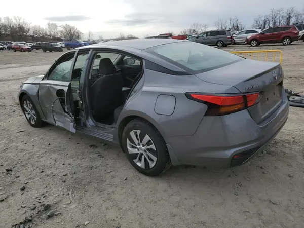 1N4BL4BV2RN308583 2024 NISSAN ALTIMA - Image 2