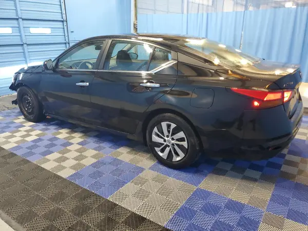 1N4BL4BV2RN350946 2024 NISSAN ALTIMA - Image 2