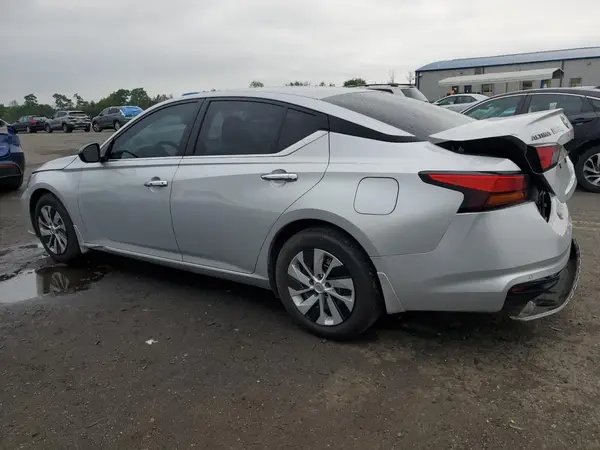 1N4BL4BV2RN353118 2024 NISSAN ALTIMA - Image 2