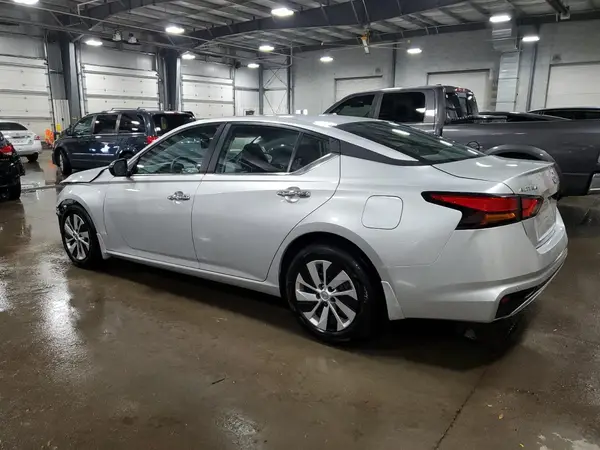 1N4BL4BV2RN353748 2024 NISSAN ALTIMA - Image 2