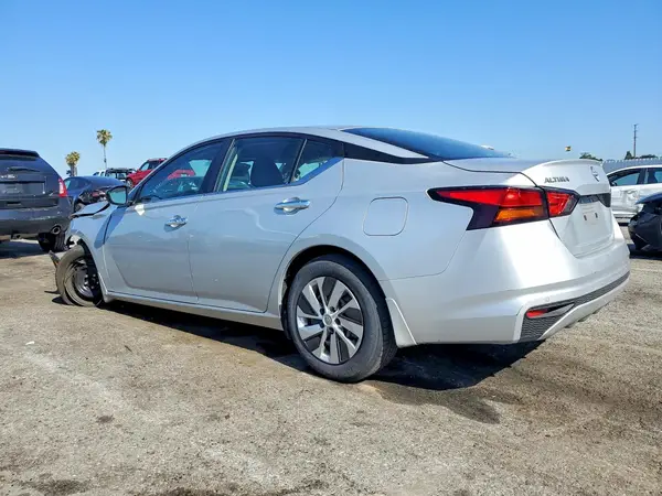 1N4BL4BV2RN359033 2024 NISSAN ALTIMA - Image 2