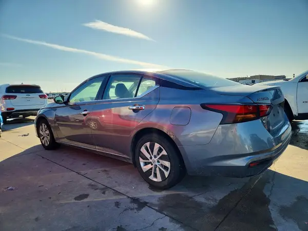 1N4BL4BV2RN372560 2024 NISSAN ALTIMA - Image 2