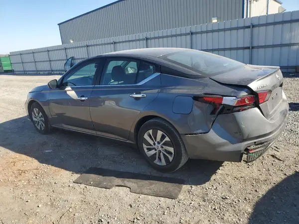 1N4BL4BV2RN372980 2024 NISSAN ALTIMA - Image 2