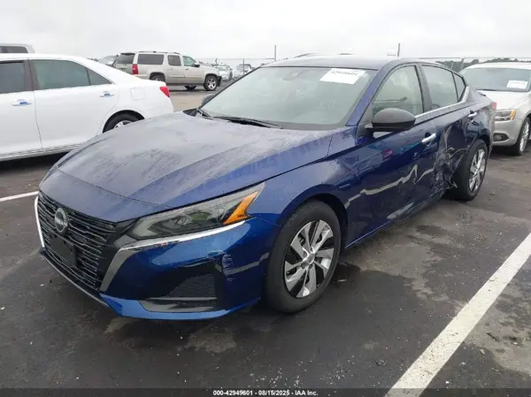 1N4BL4BV2RN378472 2024 NISSAN ALTIMA - Image 2