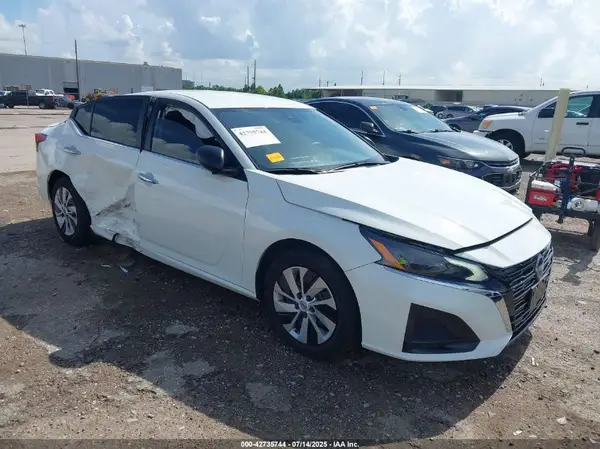 1N4BL4BV2RN379105 2024 NISSAN ALTIMA - Image 1