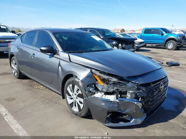 1N4BL4BV2RN394381 2024 NISSAN ALTIMA - Image 1