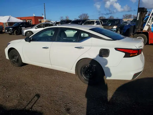 1N4BL4BV2RN399208 2024 NISSAN ALTIMA - Image 2