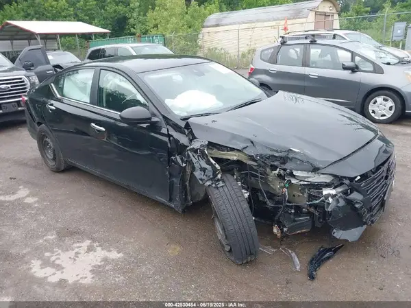1N4BL4BV2RN404035 2024 NISSAN ALTIMA - Image 1