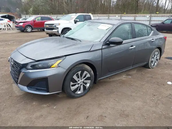 1N4BL4BV2RN412443 2024 NISSAN ALTIMA - Image 2