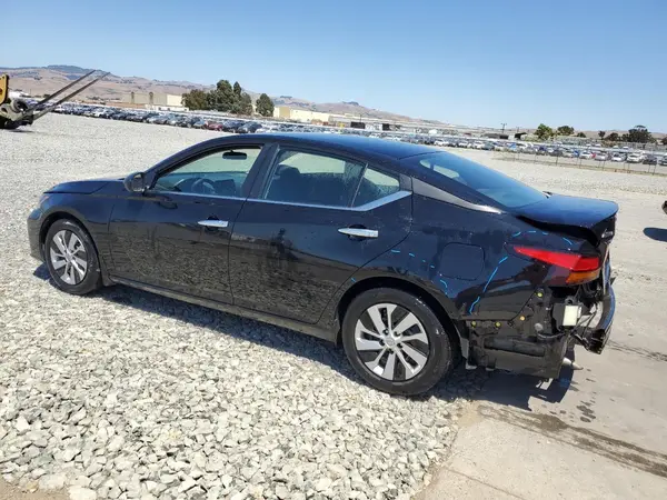 1N4BL4BV2RN418257 2024 NISSAN ALTIMA - Image 2