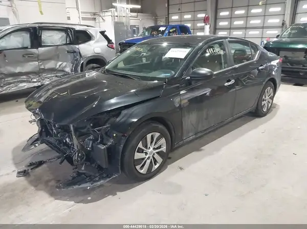 1N4BL4BV2RN419246 2024 NISSAN ALTIMA - Image 2
