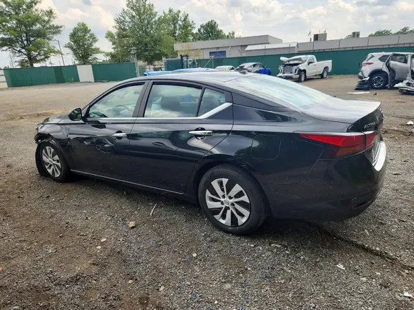 1N4BL4BV2SN307567 2025 NISSAN ALTIMA - Image 2