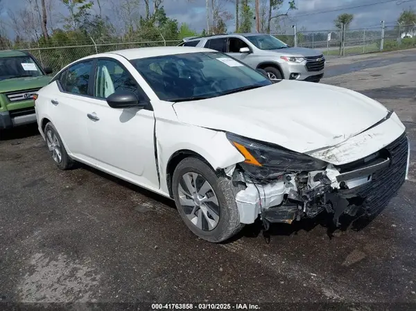 1N4BL4BV2SN328516 2025 NISSAN ALTIMA - Image 1
