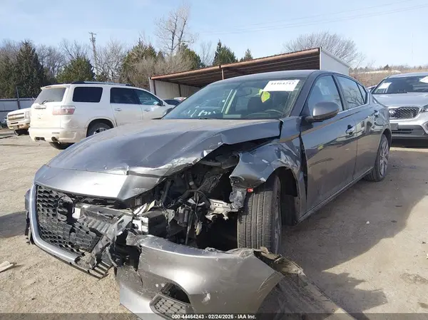1N4BL4BV3KC120608 2019 NISSAN ALTIMA - Image 2