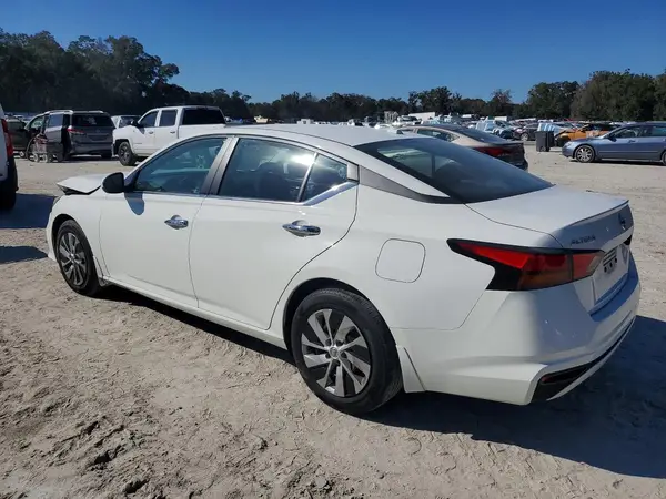 1N4BL4BV3KC125713 2019 NISSAN ALTIMA - Image 2