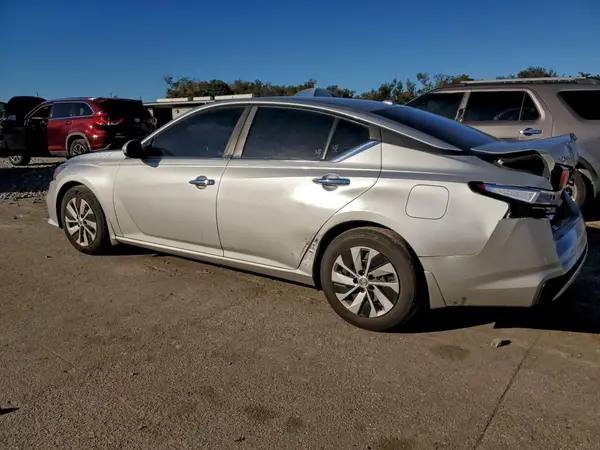 1N4BL4BV3KC157710 2019 NISSAN ALTIMA - Image 2