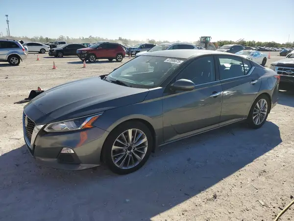1N4BL4BV3KC179996 2019 NISSAN ALTIMA - Image 1