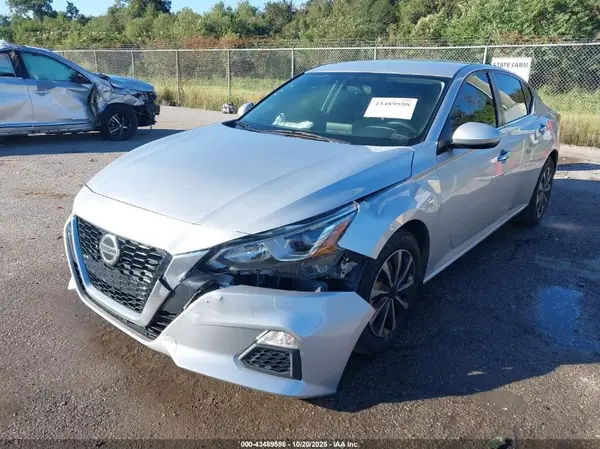 1N4BL4BV3KC198709 2019 NISSAN ALTIMA - Image 2