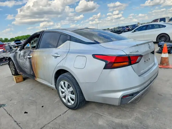 1N4BL4BV3KC217310 2019 NISSAN ALTIMA - Image 2
