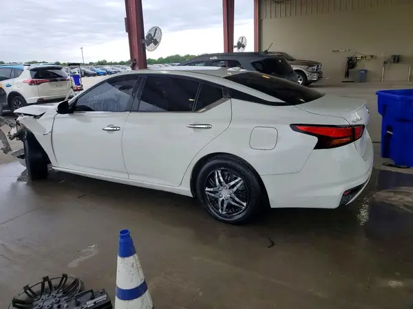 1N4BL4BV3KC222863 2019 NISSAN ALTIMA - Image 2