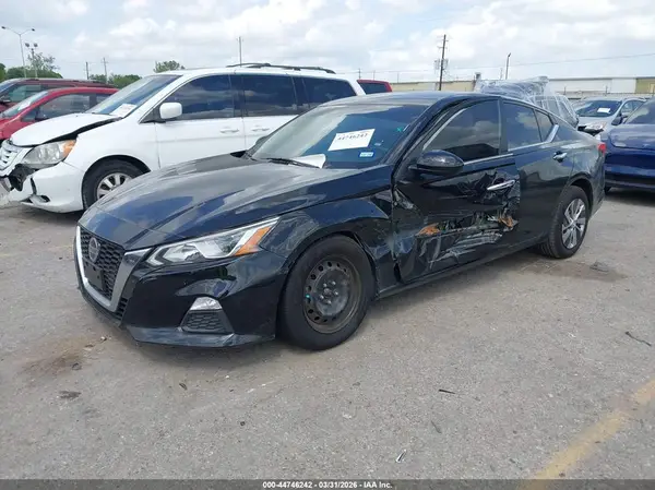 1N4BL4BV3KC245365 2019 NISSAN ALTIMA - Image 2