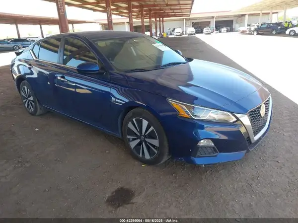 1N4BL4BV3KN302412 2019 NISSAN ALTIMA - Image 1