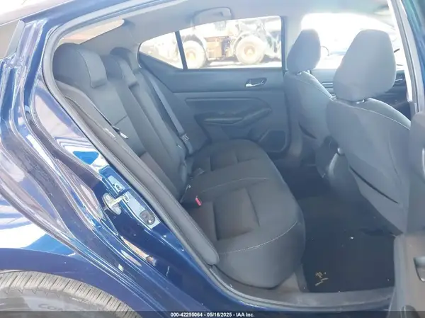 1N4BL4BV3KN302412 2019 NISSAN ALTIMA - Image 8