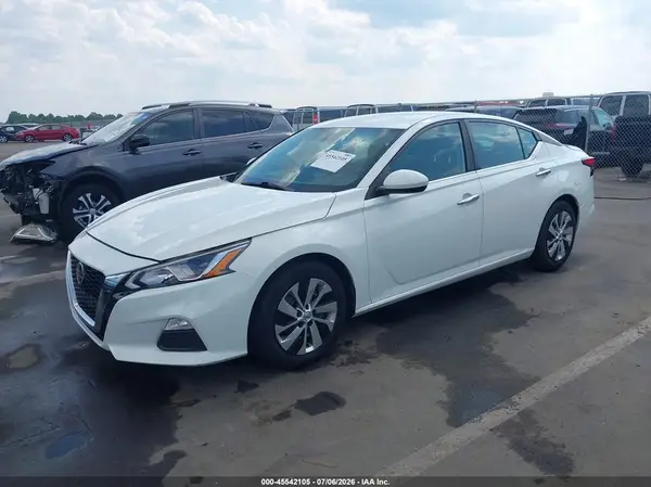 1N4BL4BV3KN302748 2019 NISSAN ALTIMA - Image 2