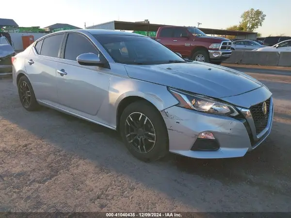 1N4BL4BV3LC135417 2020 NISSAN ALTIMA - Image 1