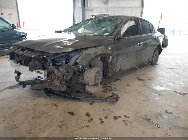 1N4BL4BV3LC146577 2020 NISSAN ALTIMA - Image 2