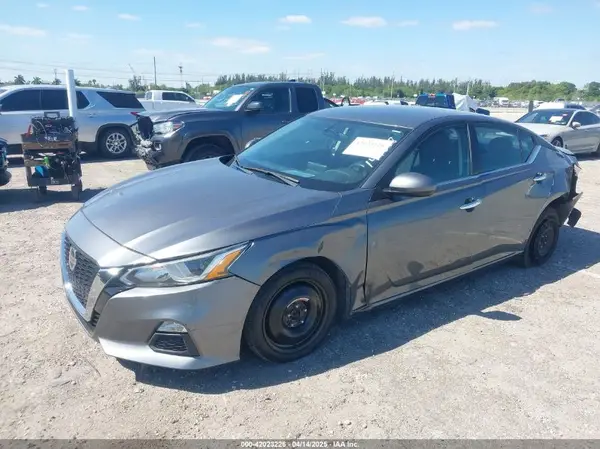 1N4BL4BV3LC149088 2020 NISSAN ALTIMA - Image 2