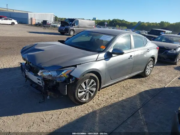 1N4BL4BV3LC166599 2020 NISSAN ALTIMA - Image 2