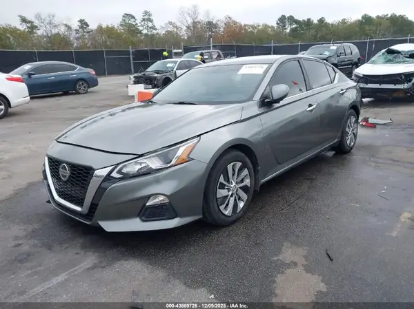 1N4BL4BV3LC179403 2020 NISSAN ALTIMA - Image 2