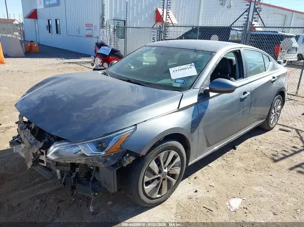 1N4BL4BV3LC204493 2020 NISSAN ALTIMA - Image 2