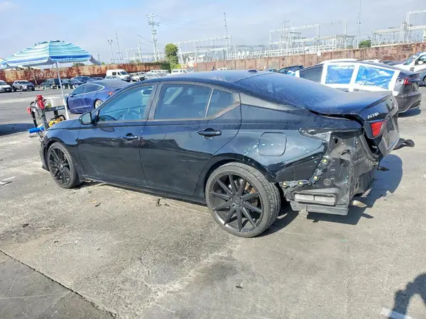 1N4BL4BV3LC204672 2020 NISSAN ALTIMA - Image 2