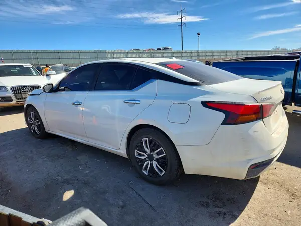 1N4BL4BV3LC216269 2020 NISSAN ALTIMA - Image 2