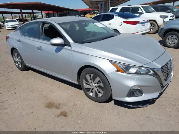 1N4BL4BV3LC223299 2020 NISSAN ALTIMA - Image 1