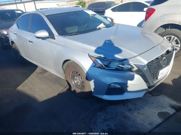 1N4BL4BV3LC224159 2020 NISSAN ALTIMA - Image 1