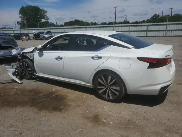 1N4BL4BV3LC240491 2020 NISSAN ALTIMA - Image 2