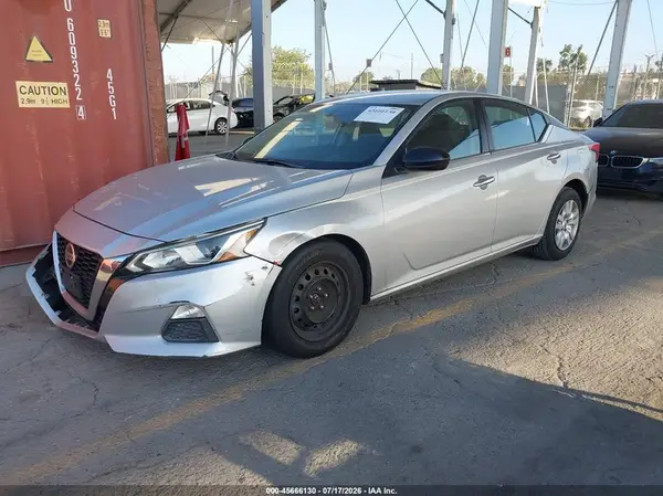 1N4BL4BV3LC246727 2020 NISSAN ALTIMA - Image 2
