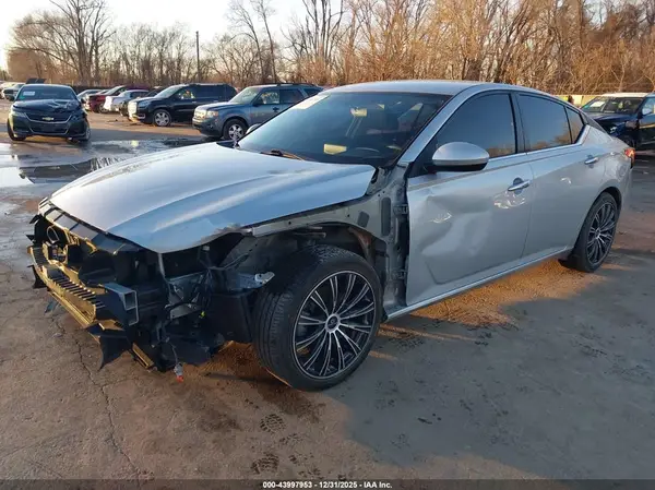 1N4BL4BV3LC252544 2020 NISSAN ALTIMA - Image 2