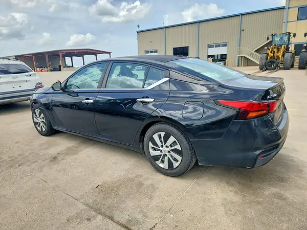 1N4BL4BV3LN302184 2020 NISSAN ALTIMA - Image 2