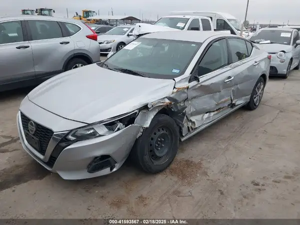 1N4BL4BV3LN317607 2020 NISSAN ALTIMA - Image 2