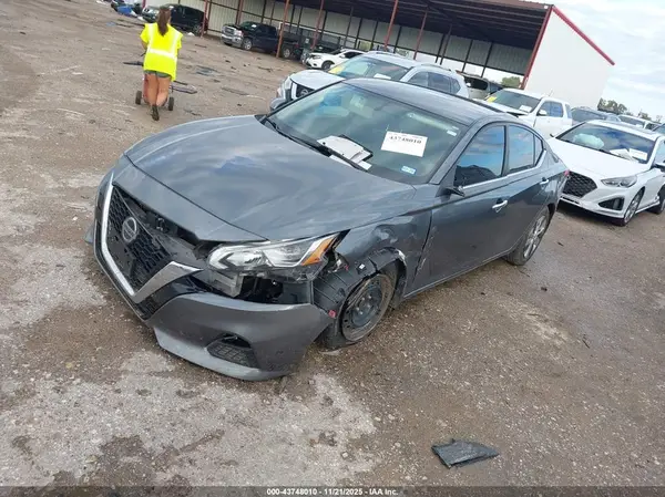 1N4BL4BV3LN320233 2020 NISSAN ALTIMA - Image 2