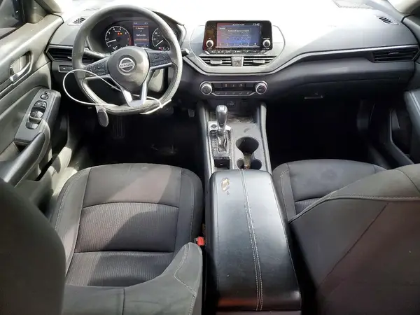 1N4BL4BV3MN305555 2021 NISSAN ALTIMA - Image 8