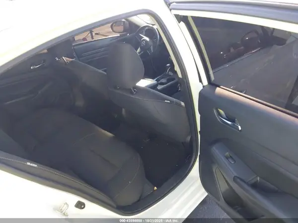 1N4BL4BV3MN313669 2021 NISSAN ALTIMA - Image 8