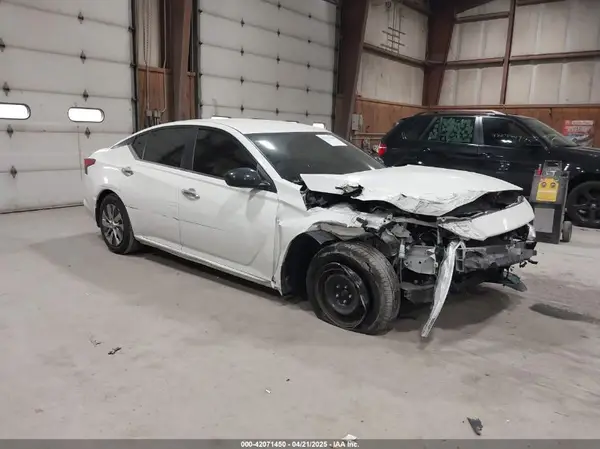 1N4BL4BV3MN328320 2021 NISSAN ALTIMA - Image 1